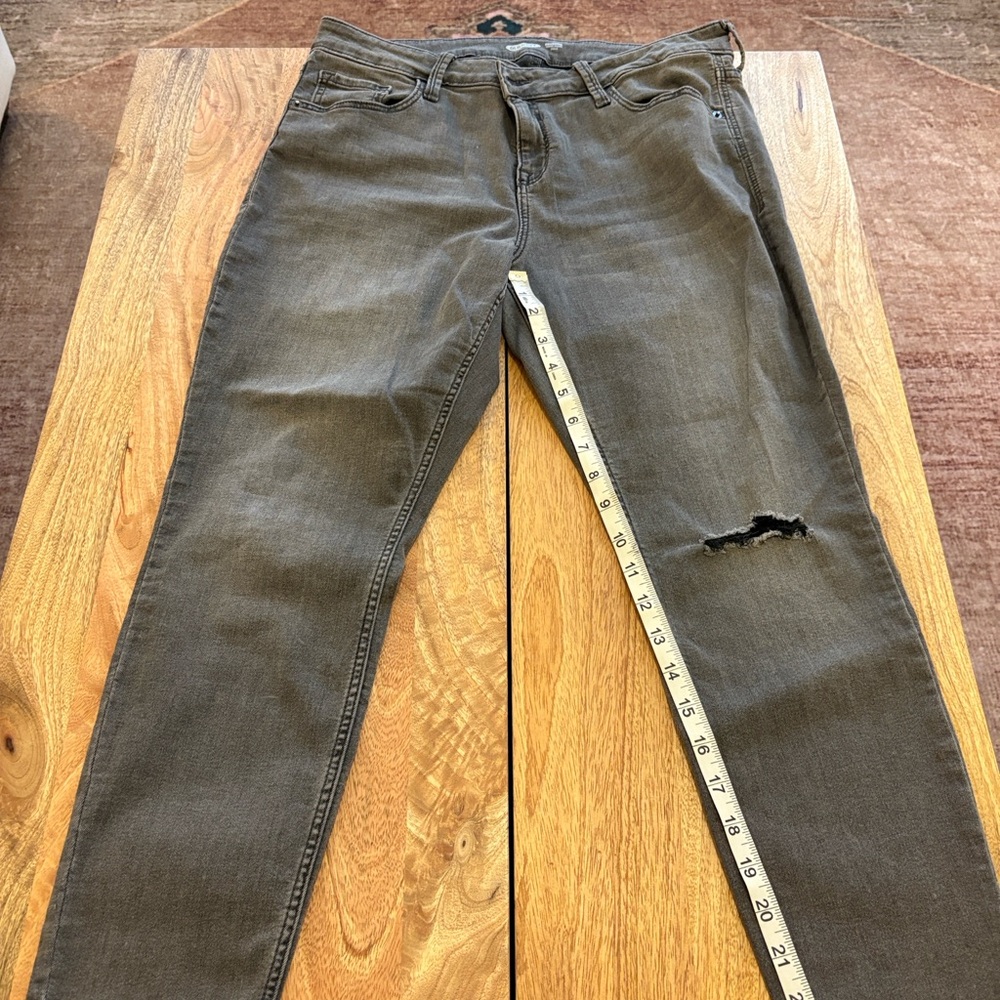 Old Navy Charcoal Rockstar Ankle Super Skinny Jeans, Size 14P